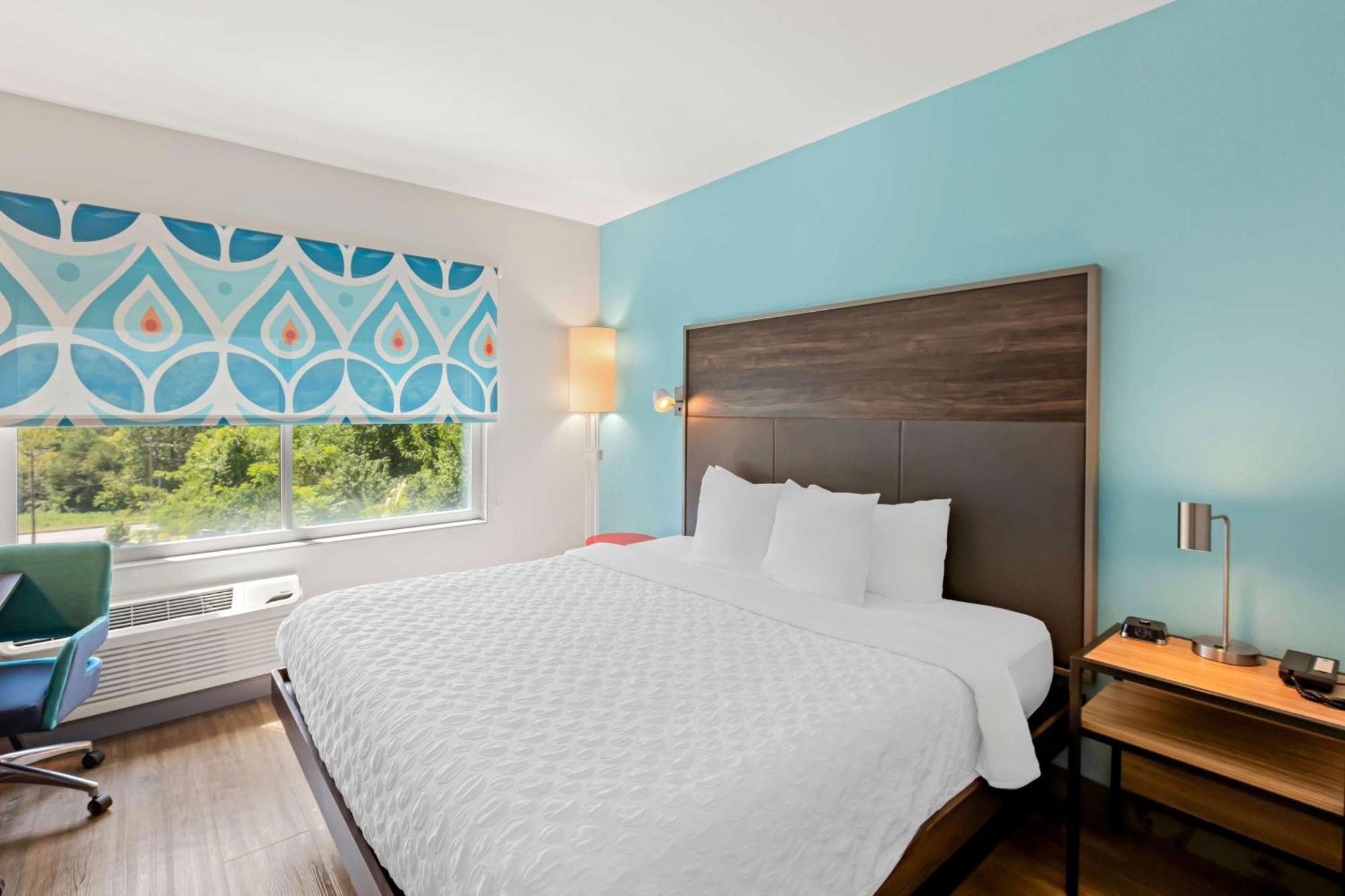 Tru By Hilton Blue Ridge Parkway Hotel Asheville